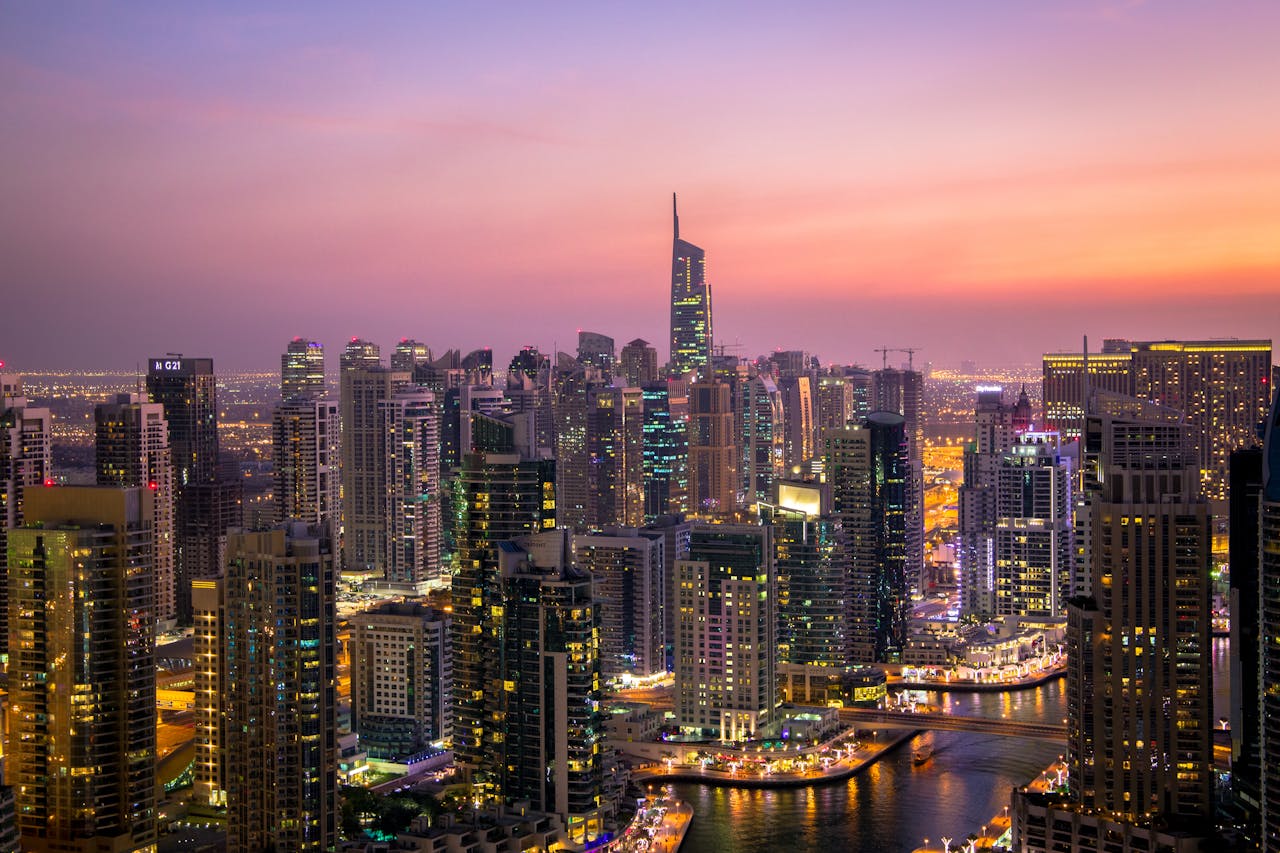 LIVE DUBAI